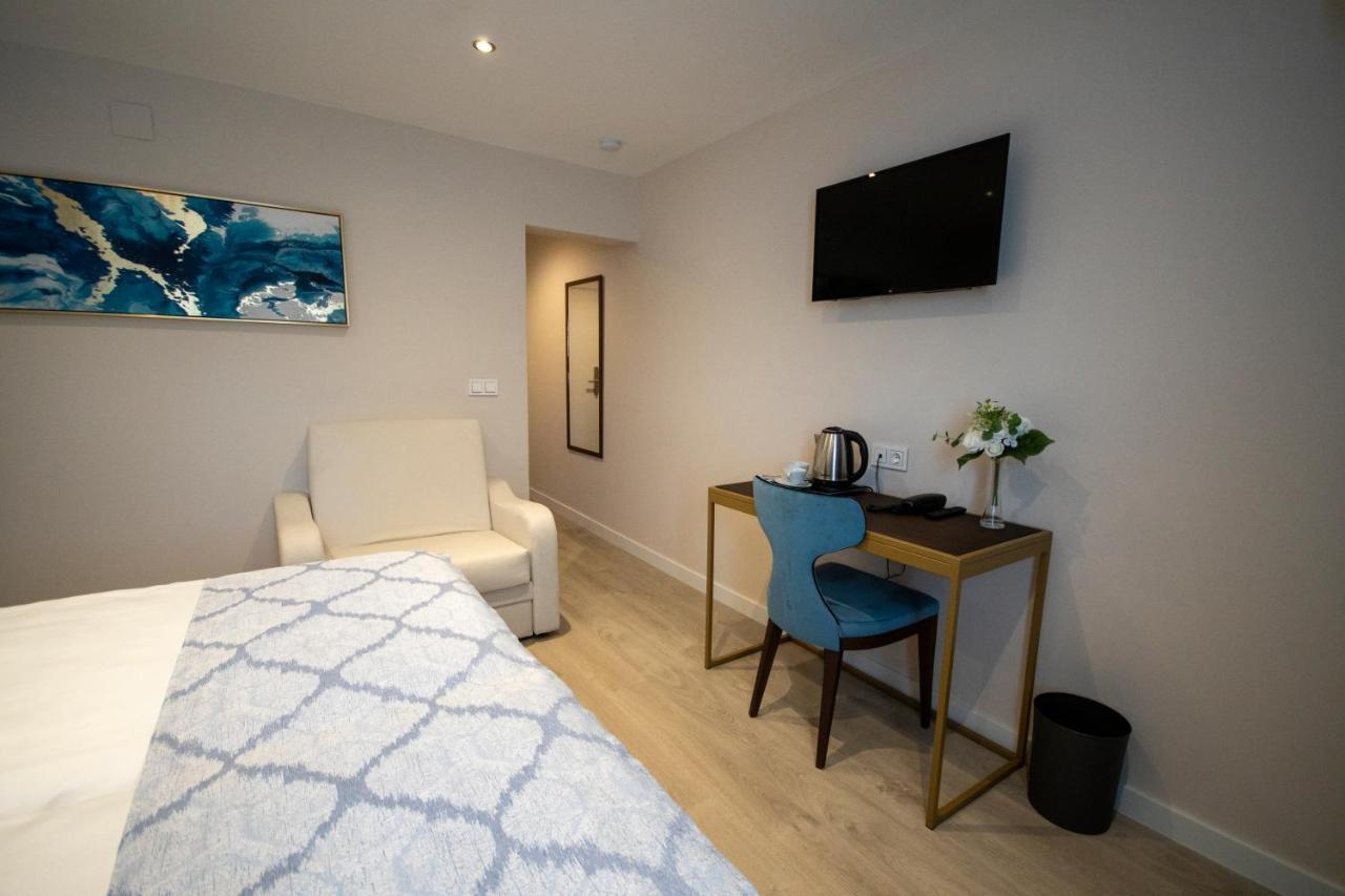 Hotel Marina Беналмадена Екстериор снимка